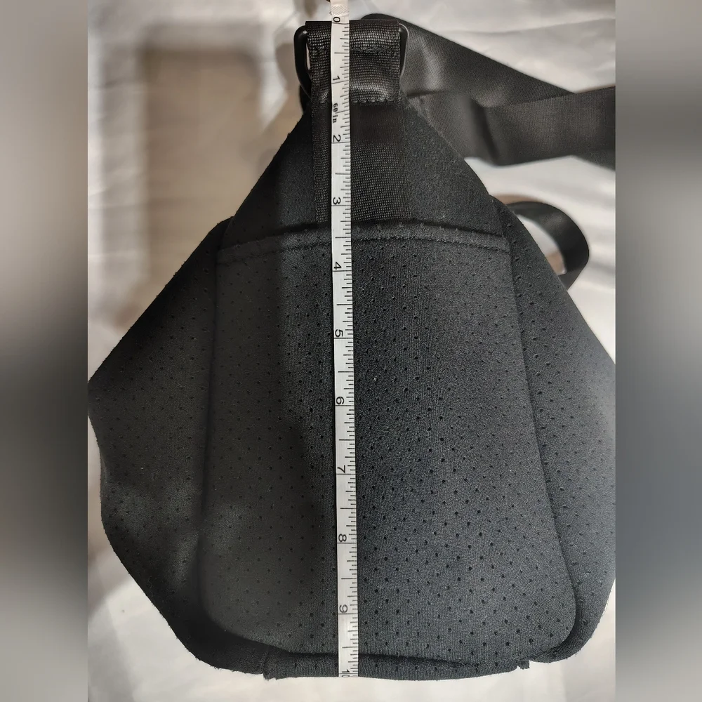 Black‎ Neoprene Tote Bag with Crossbody Strap – Lightweight Water-Resistant